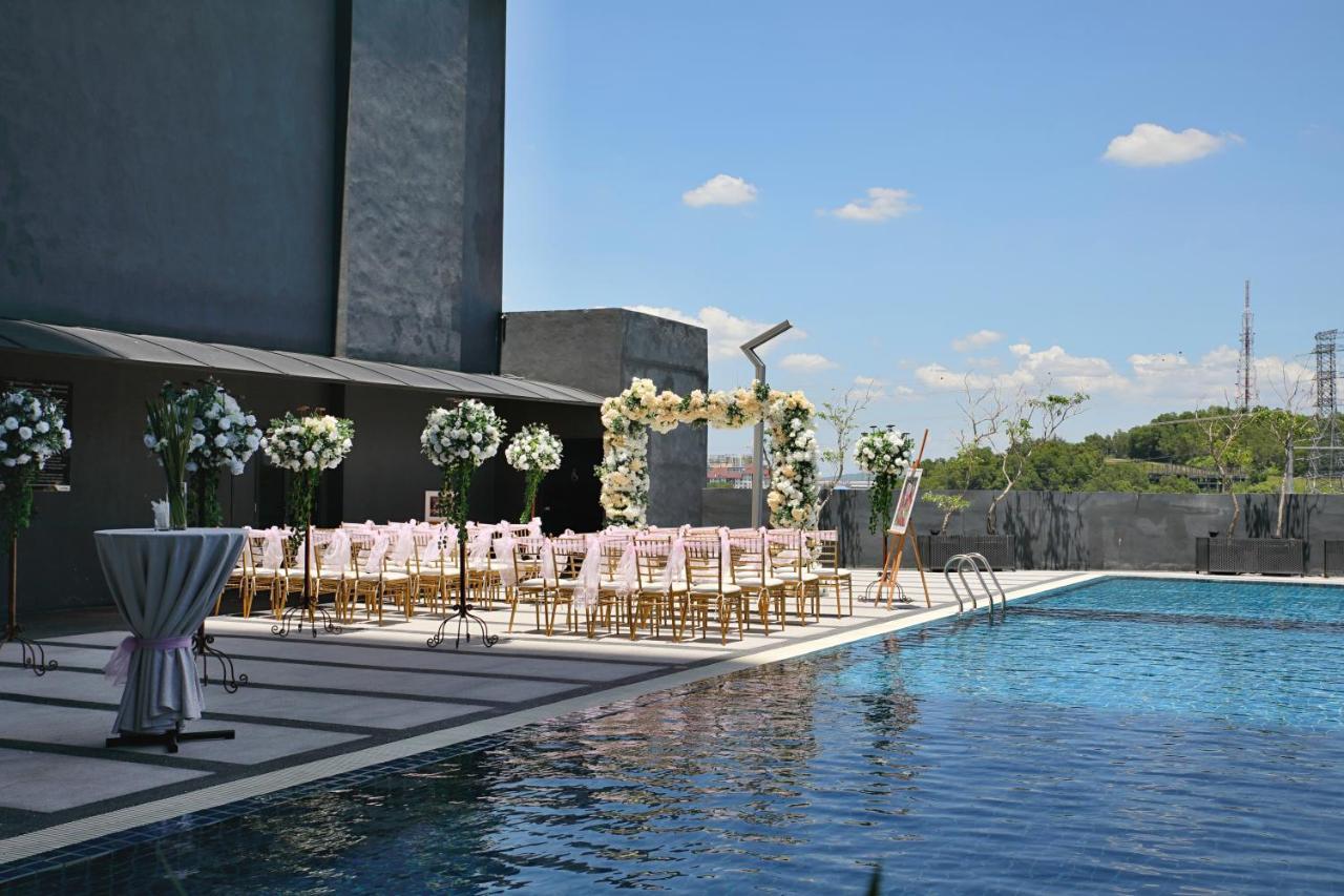 Geno Hotel Shah Alam Exterior foto
